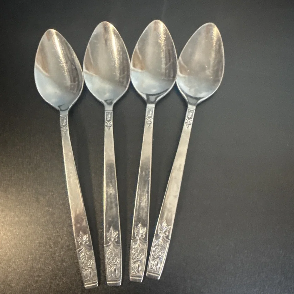 Vintage‎ stainless steel imperial international young rose 4 teaspoons